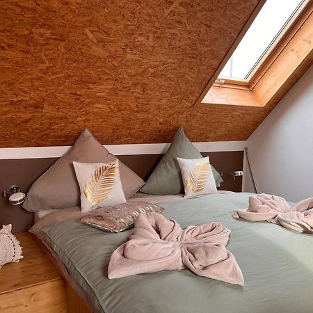Seeglueck Seegold - Moderne Maisonette-Wohnung Mit Balkon Und Parkplatz In Seenaehe In Konstanz-Dingels-Dorf Экстерьер фото